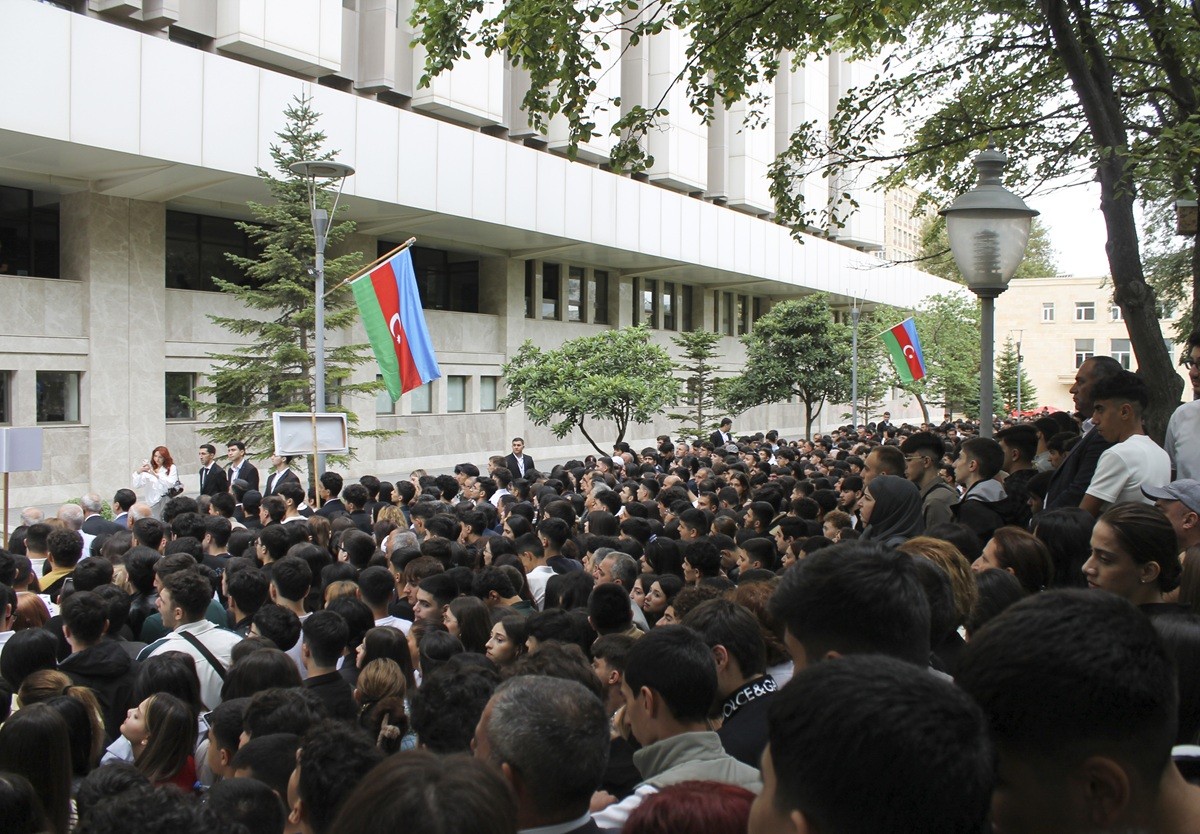 AzMİU-da yeni tədris ilinə start verildi - FOTOLAR